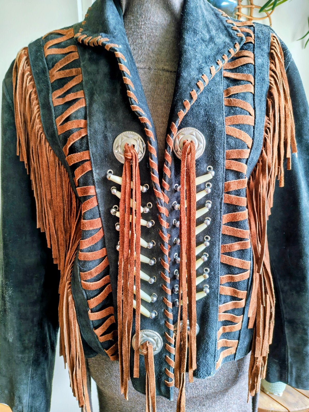 jas suede met franjes maat m western cowboy style, Ophalen of Verzenden, Gedragen, Zwart