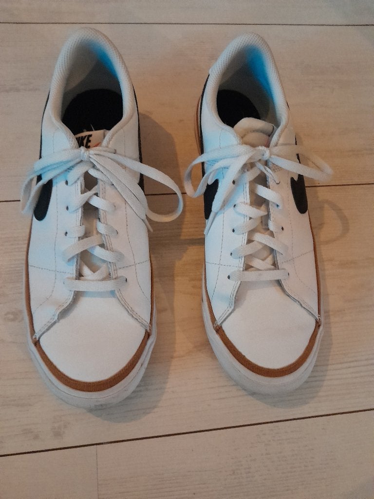 Nike Court Legacy Wit/Zwart/Bruin, Wit, Nike, Ophalen of Verzenden, Sneakers of Gympen