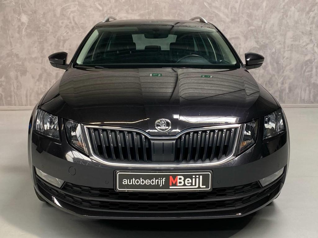 Skoda Octavia Combi 1.5 TSI Greentech Style /Stoelverwarming, Euro 6, 4 cilinders, 150 pk, Zwart