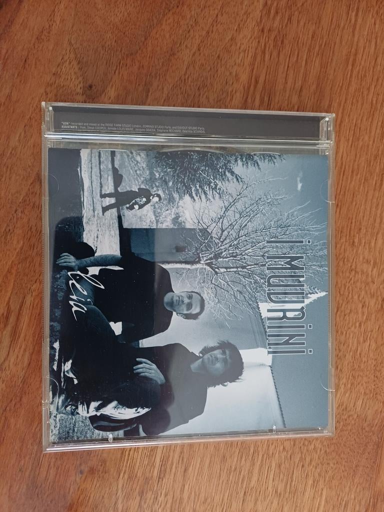 I Muvrini - Leia (cd in nieuwstaat), Ophalen of Verzenden, Zo goed als nieuw