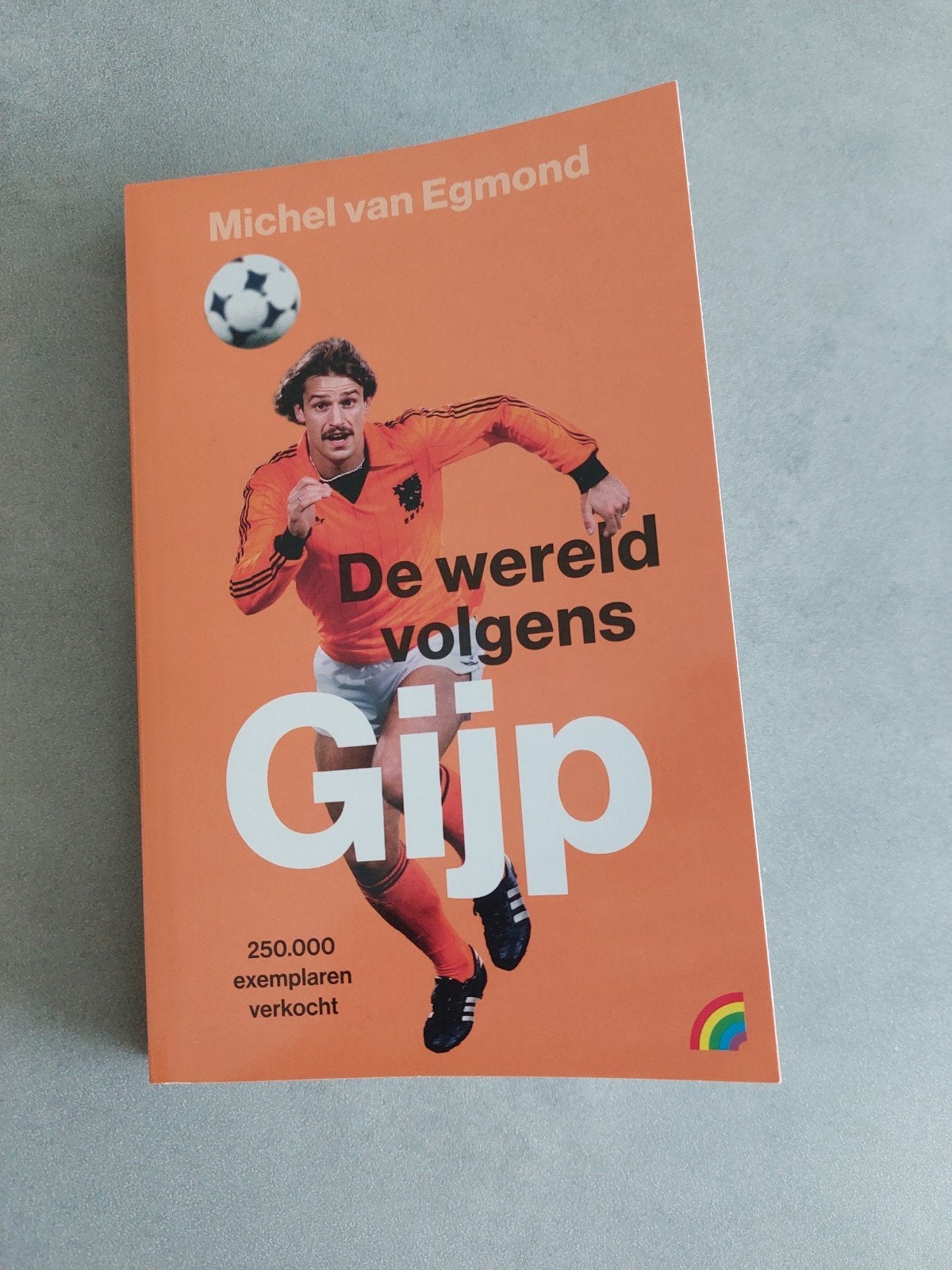 De wereld volgens Gijp - Michel van Egmond, Ophalen of Verzenden, Zo goed als nieuw, Michel van Egmond