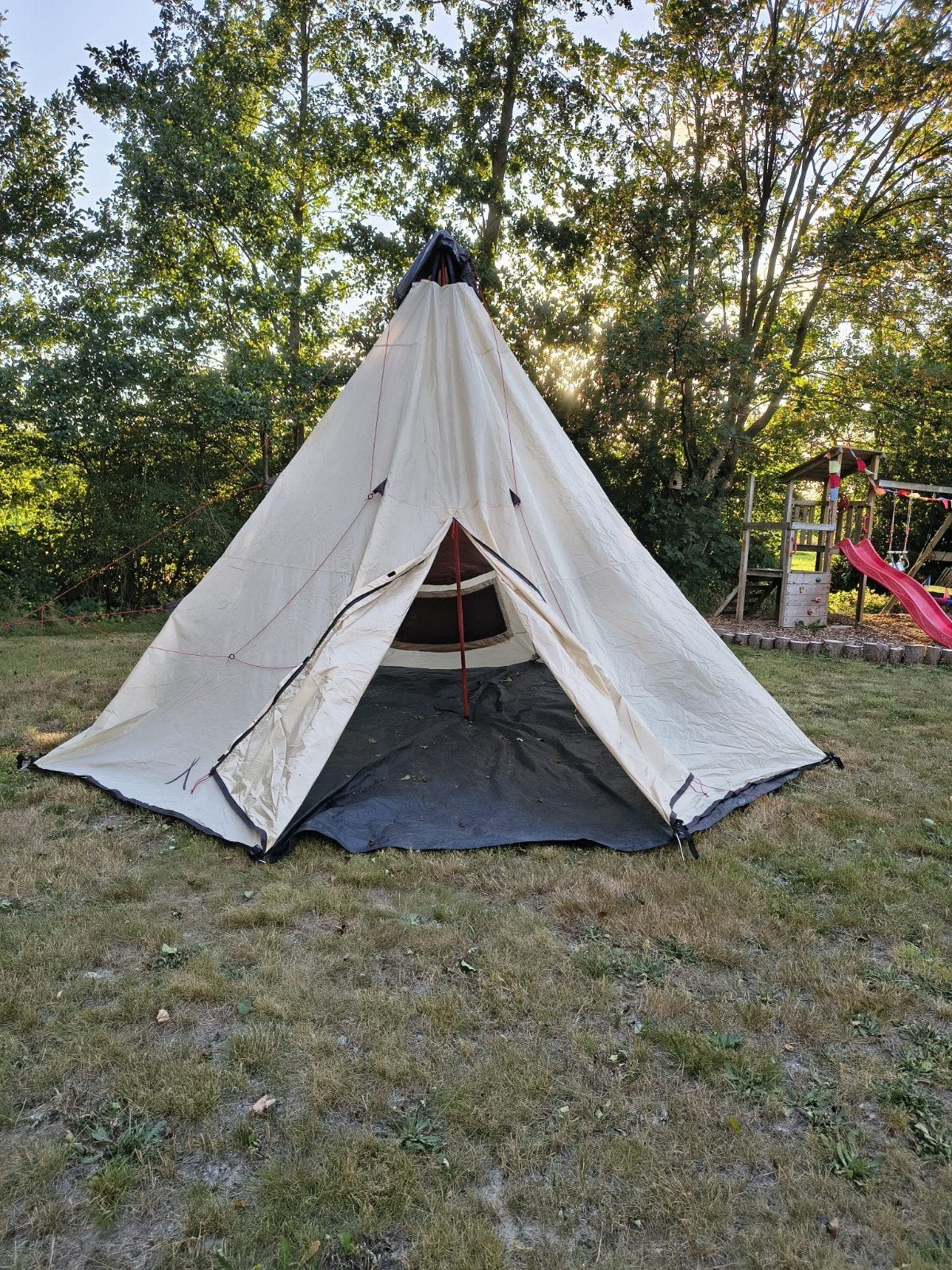 Grand Cayon 8 persoons tipitent, Ophalen, Gebruikt