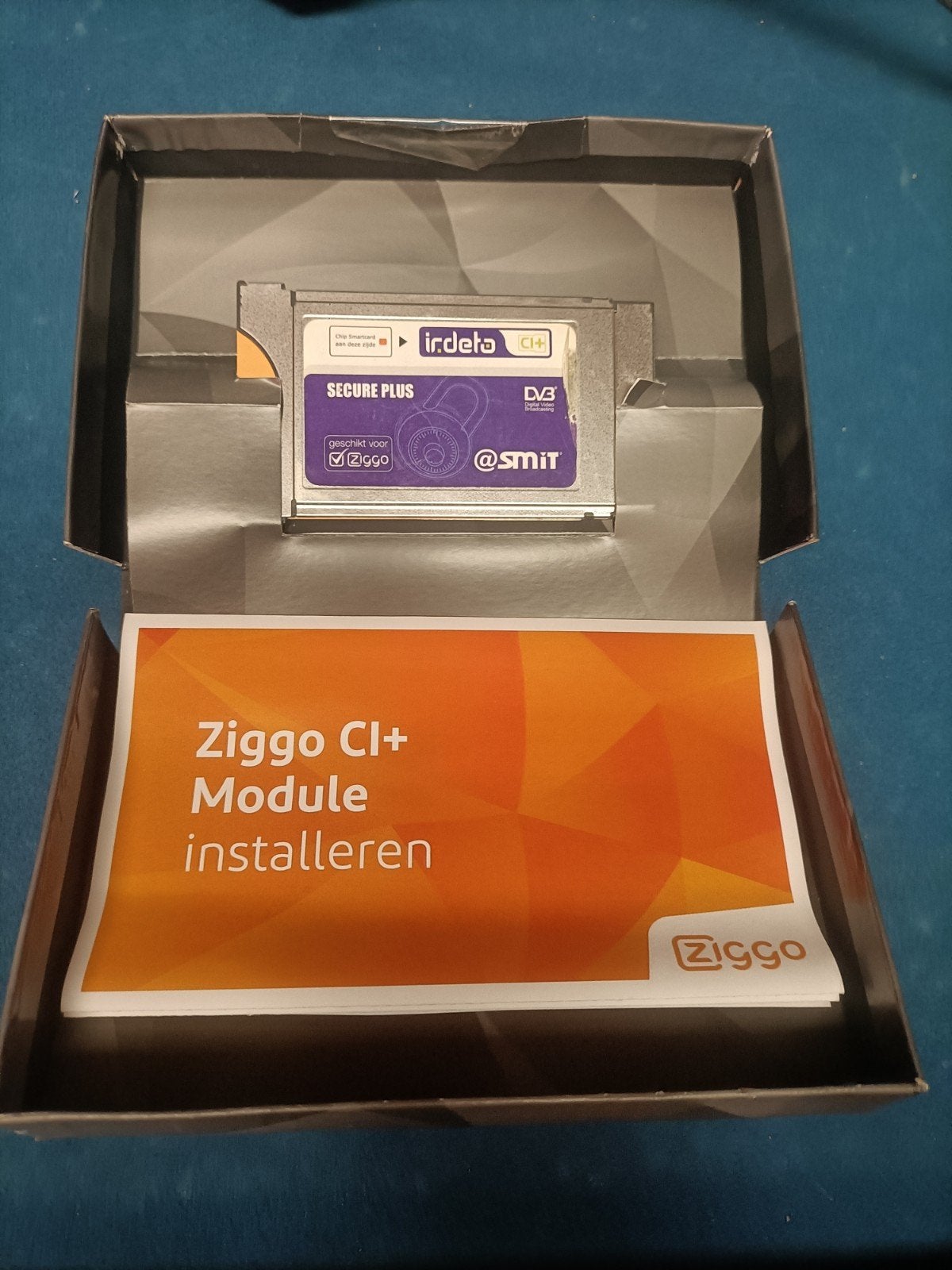 Ziggo CI+ Module Irdeto Secure Plus DVB, Ophalen of Verzenden, Nieuw