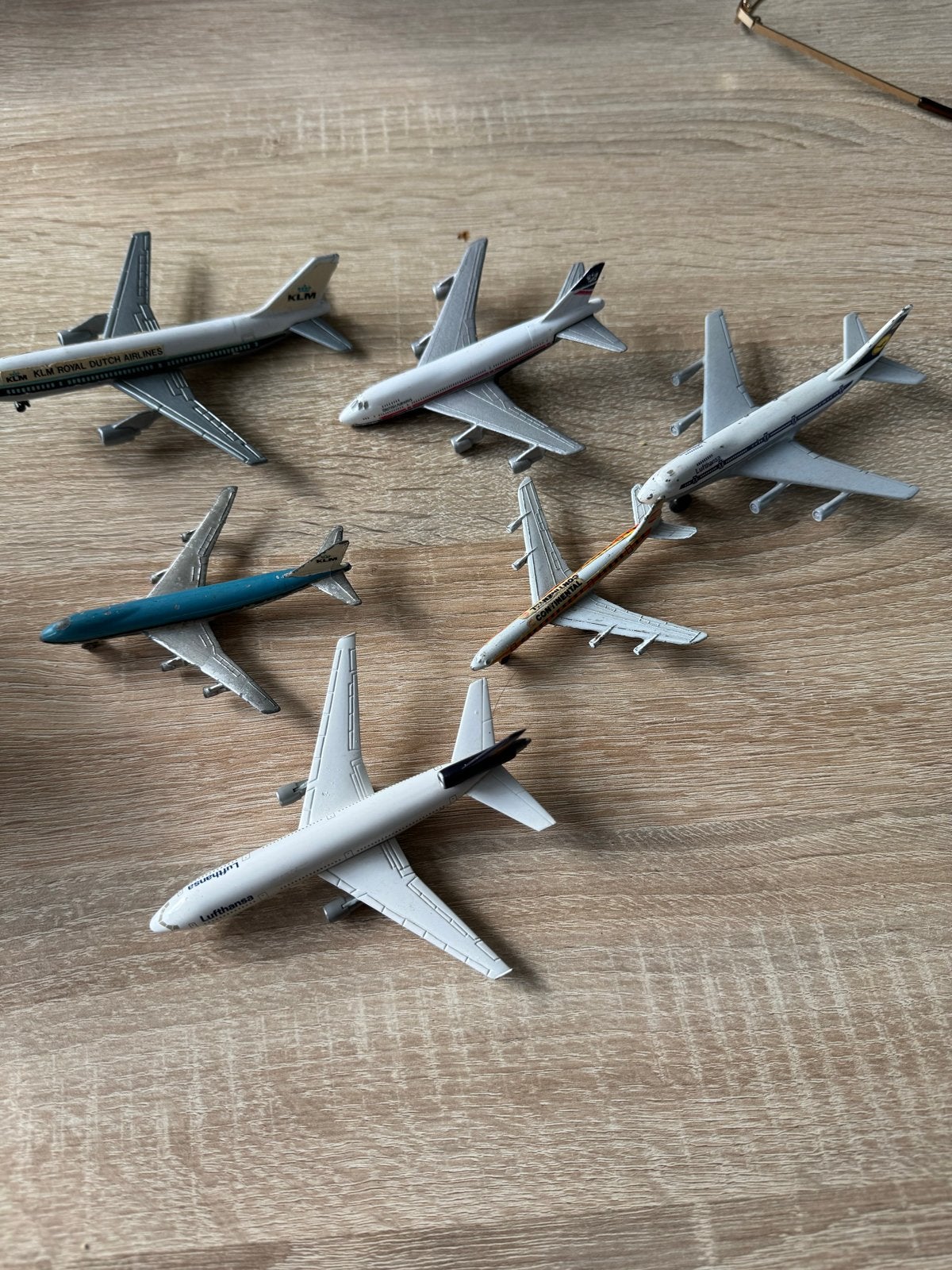 Verz  Schaalmodellen Vliegtuigen: 5x Boeing 747, 1x DC10, Ophalen of Verzenden, Gebruikt, Schaalmodel
