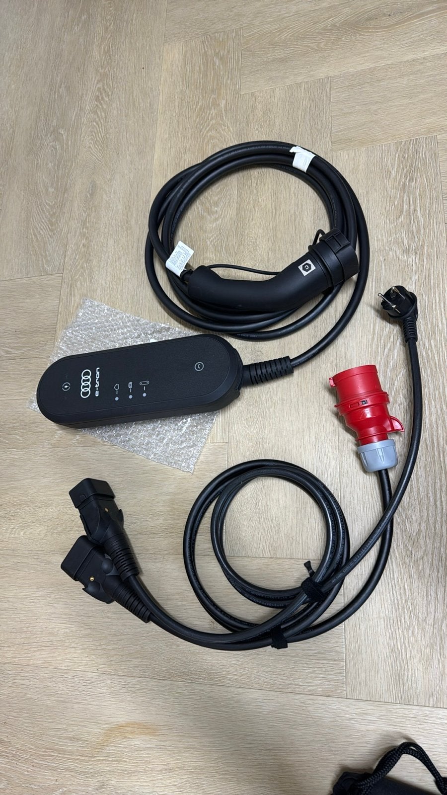 Nieuwe 11KW oplader voor elektrische/hybride auto, Ophalen of Verzenden, Nieuw, Audi