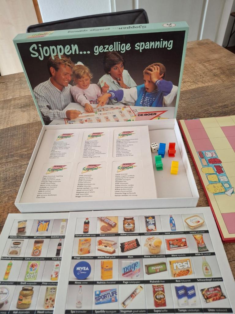 Sjoppen gezellige spanning sjopspel, Hobby en Vrije tijd, Gezelschapsspellen | Bordspellen, Ophalen of Verzenden, Nieuw