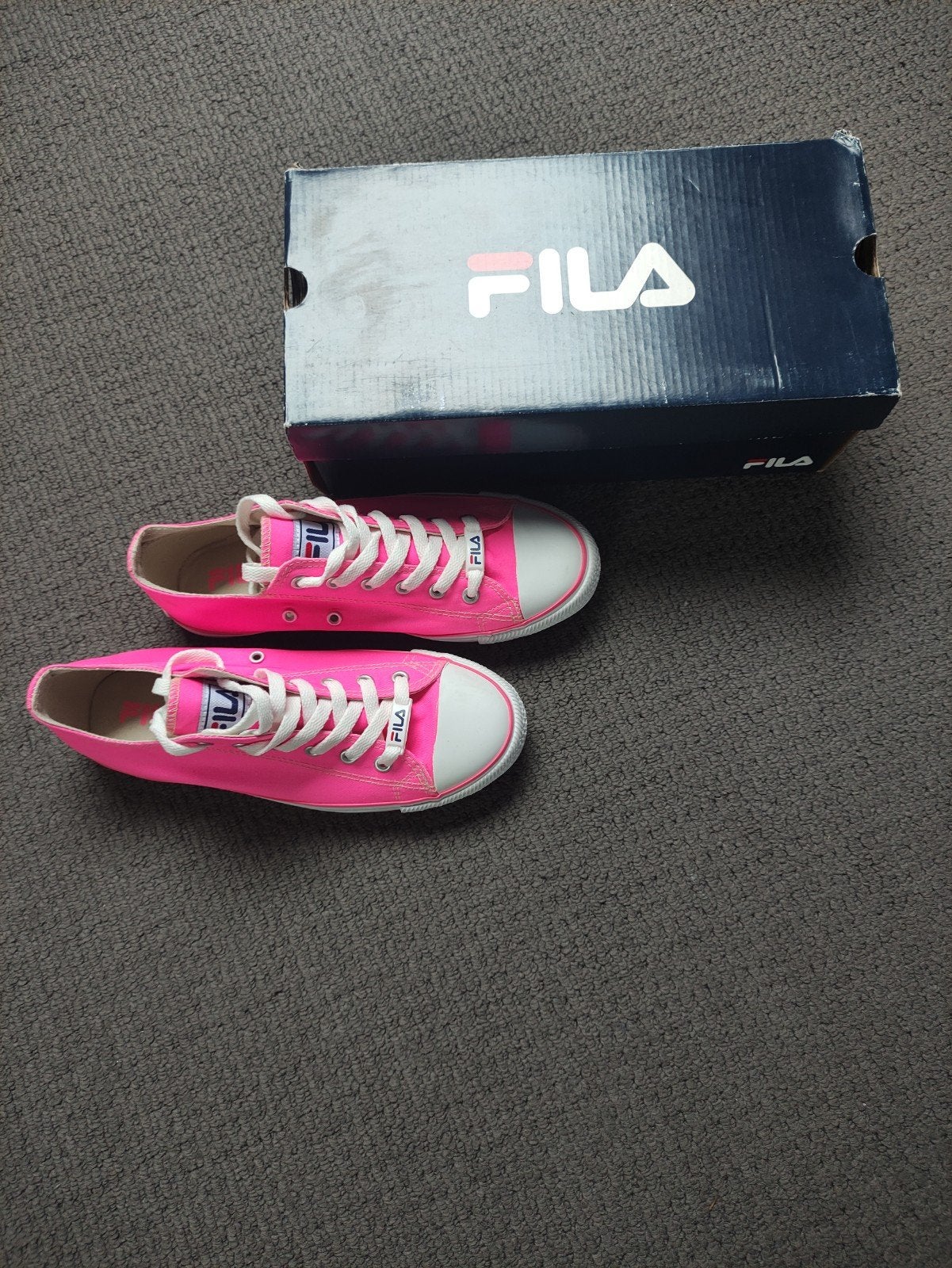 Roze lage gympen, sneakers van Fila, maat 37, nieuw!, Nieuw, Ophalen of Verzenden, Sneakers of Gympen, Roze
