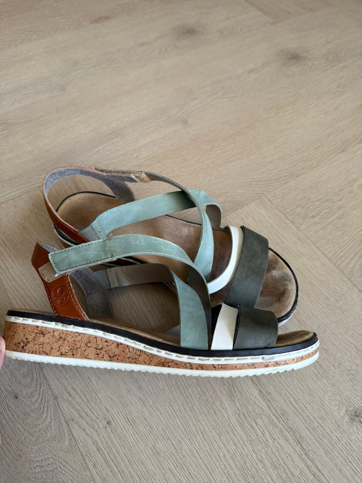 Rieker sandalen, Kleding | Dames, Schoenen, Ophalen of Verzenden, Zo goed als nieuw, Zwart, Sandalen of Muiltjes