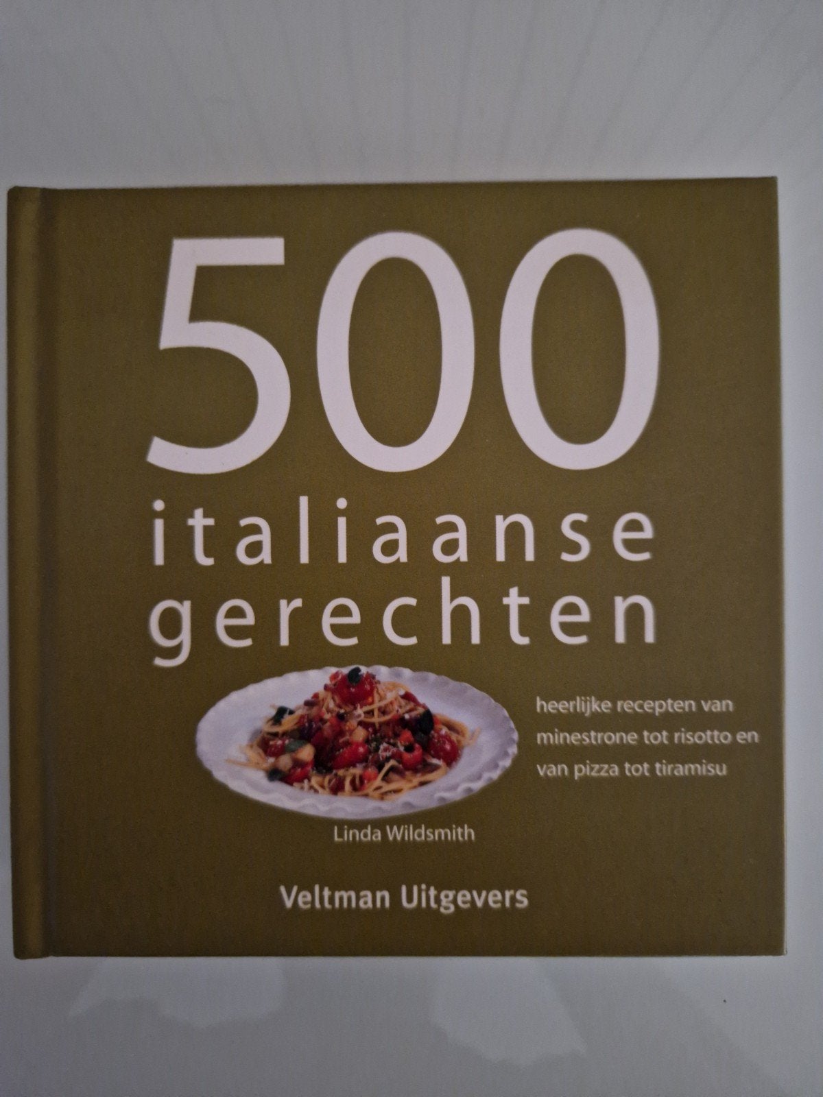 L. Wildsmith - 500 Italiaanse gerechten, Italië, Ophalen of Verzenden, Zo goed als nieuw, L. Wildsmith