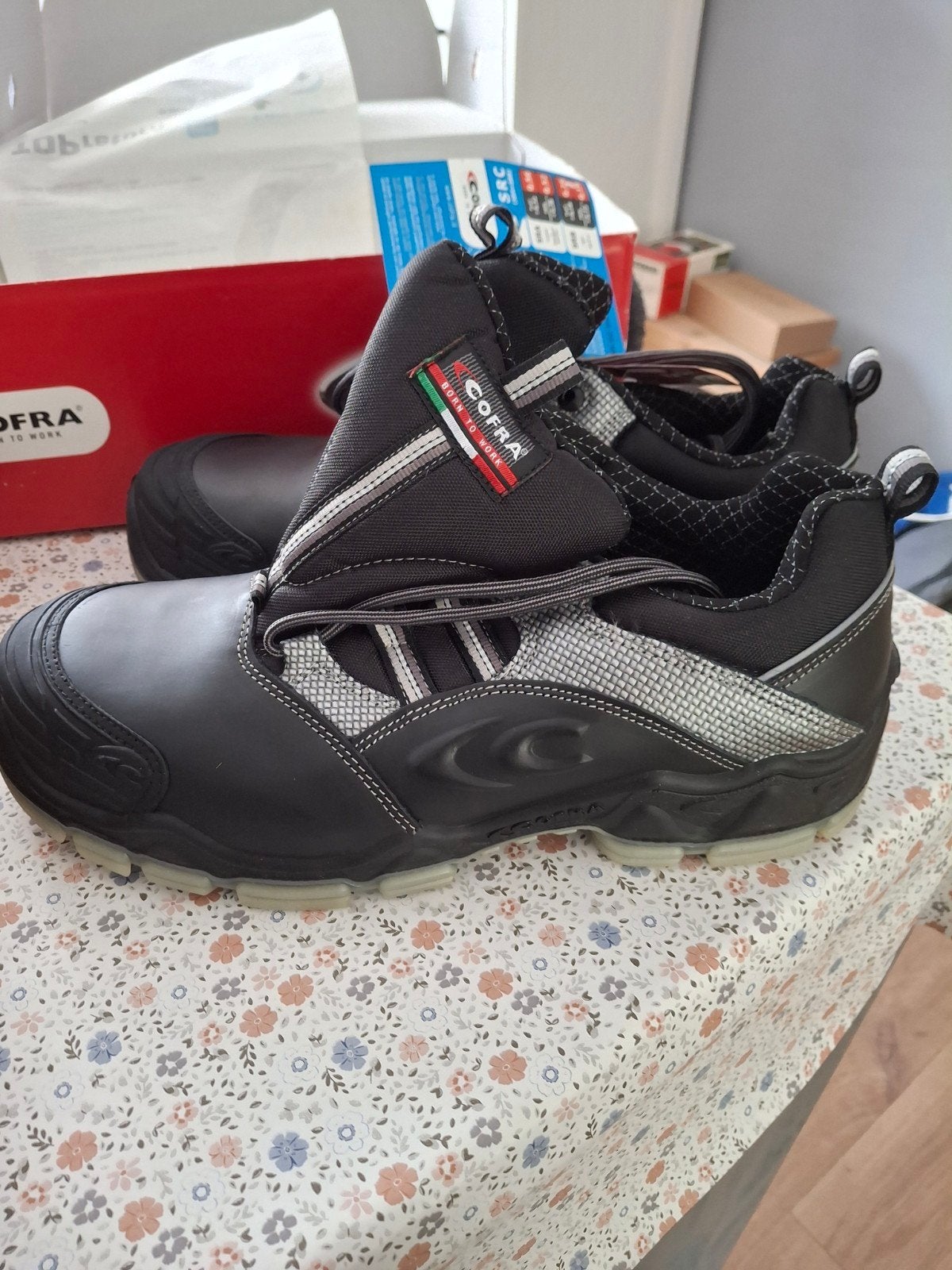 Nieuwe Cofra werkschoenen maat 45, Ophalen, Nieuw