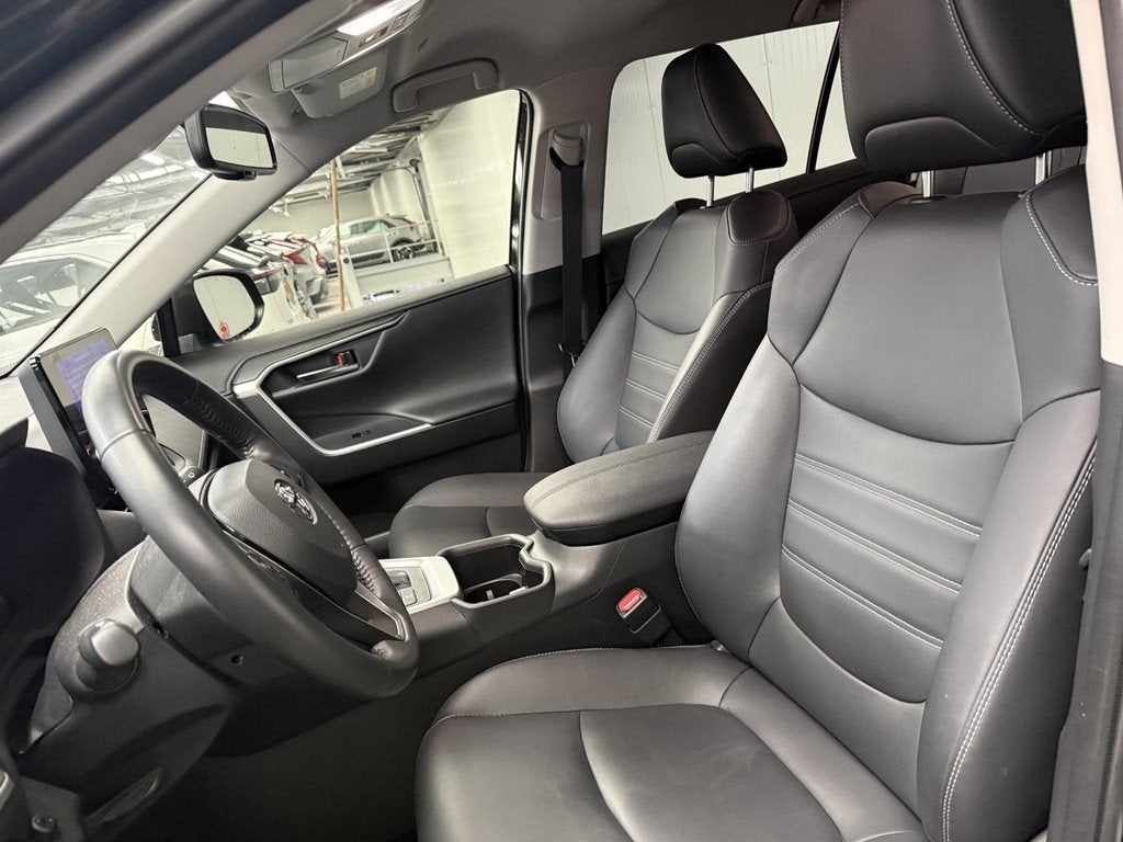 Toyota RAV4 2.5 Hybrid Dynamic, Auto's, Stof, Gebruikt, Euro 6, 4 cilinders