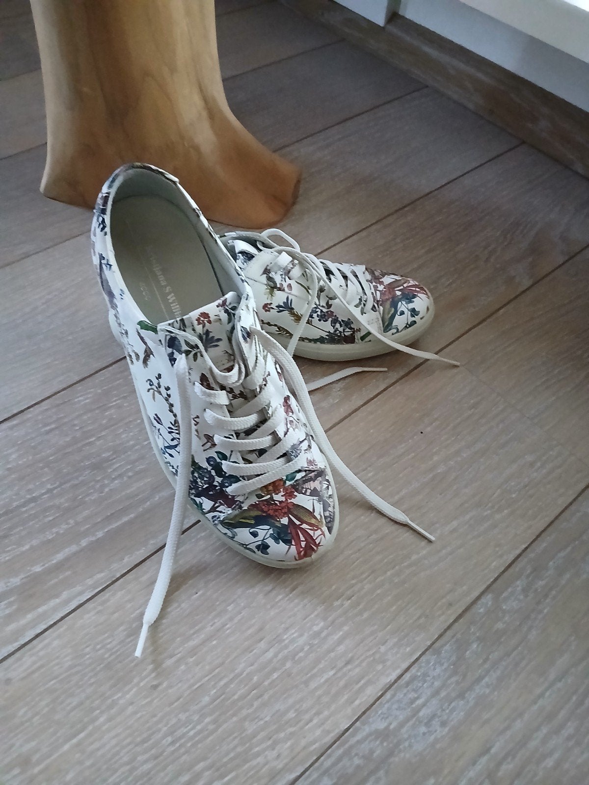 Leuke unieke Ecco Kristjana&Williams maat 39, Ophalen of Verzenden, Zo goed als nieuw, Sneakers of Gympen