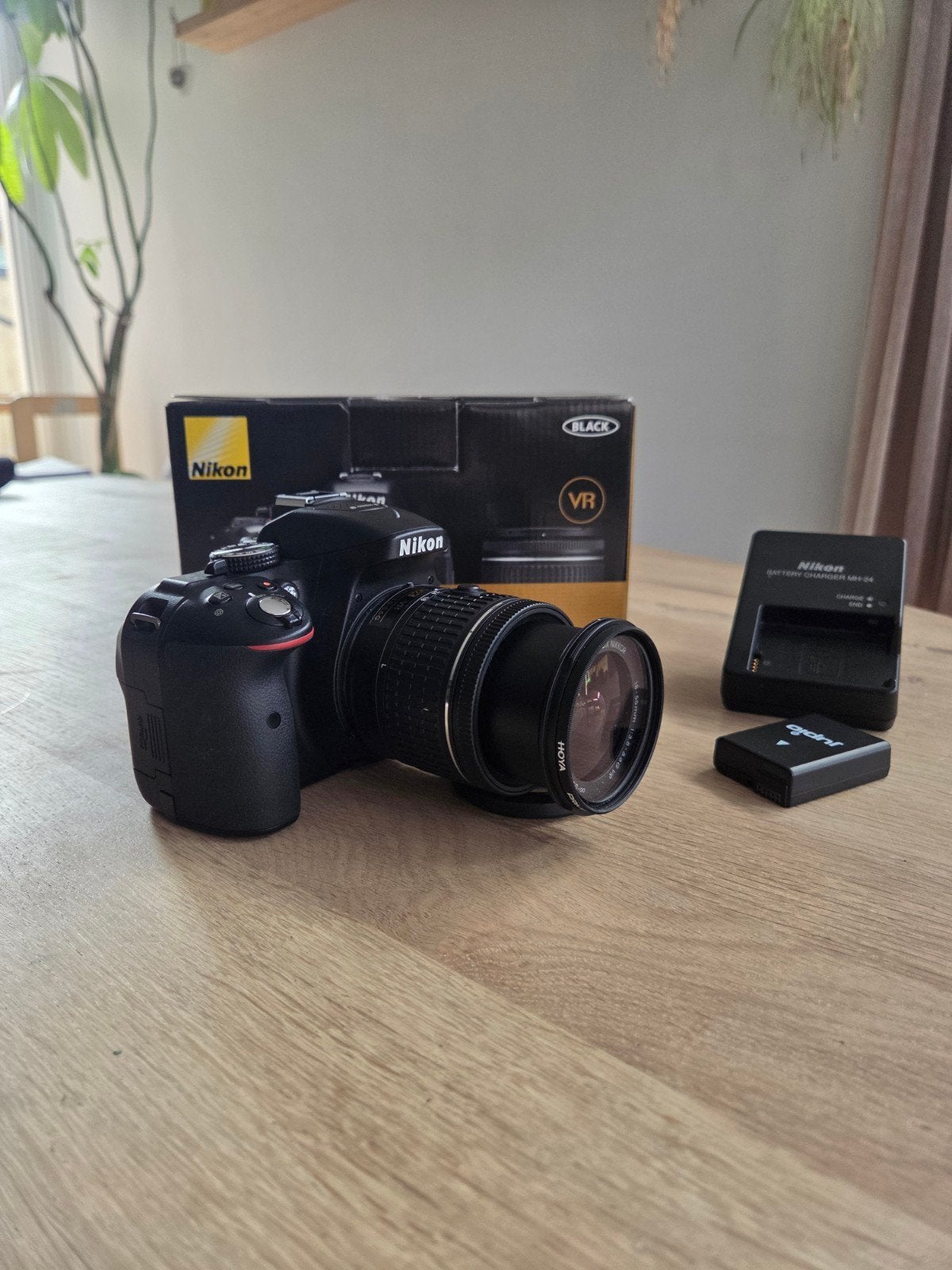Nikon D5300 spiegelreflexcamera met AF-P 18-55mm VR Kit, Beeldstabilisatie, Spiegelreflex, Ophalen of Verzenden, Zo goed als nieuw