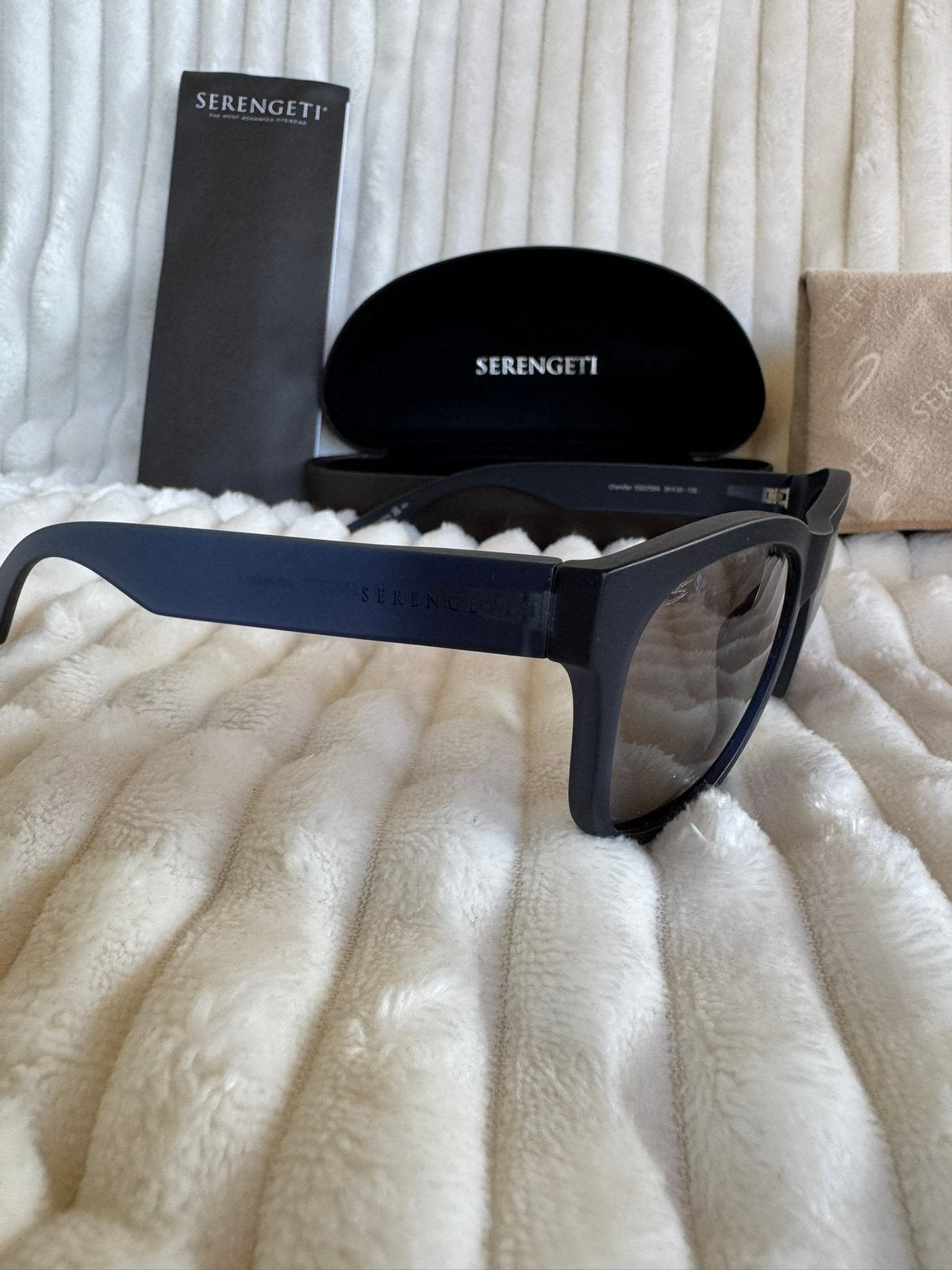 Serengeti Chandler SS557004  garantie en btw-factuur, Zonnebril, Verzenden, Nieuw, Nvt