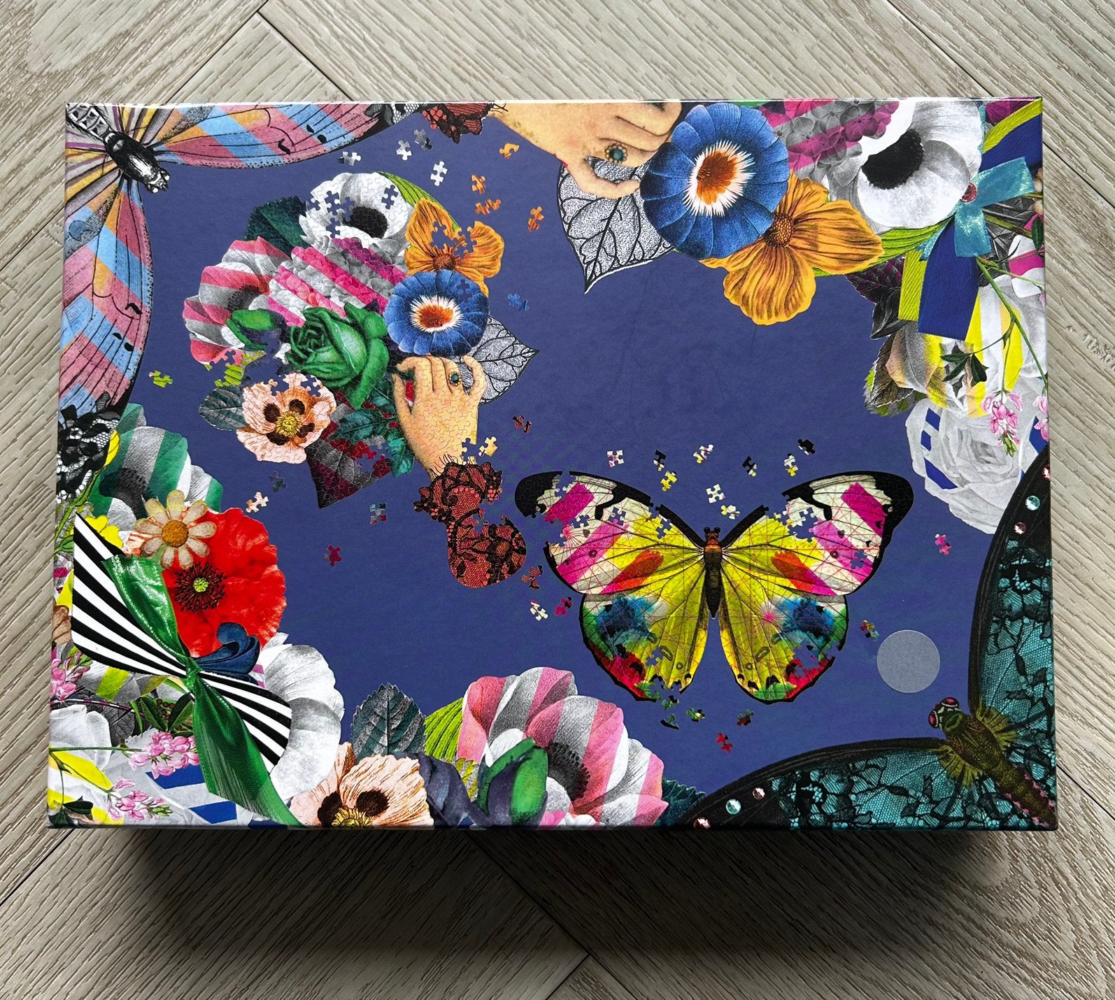 Puzzel Christian Lacroix, Ophalen of Verzenden, 500 t/m 1500 stukjes, Gebruikt, Legpuzzel