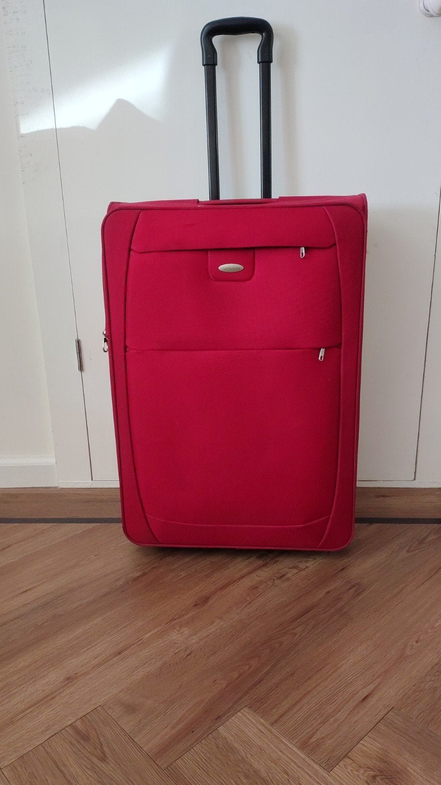 Samsonite Koffer Rood - 26x48x69 cm, Ophalen, Uitschuifbare handgreep, 30 cm of meer, Gebruikt