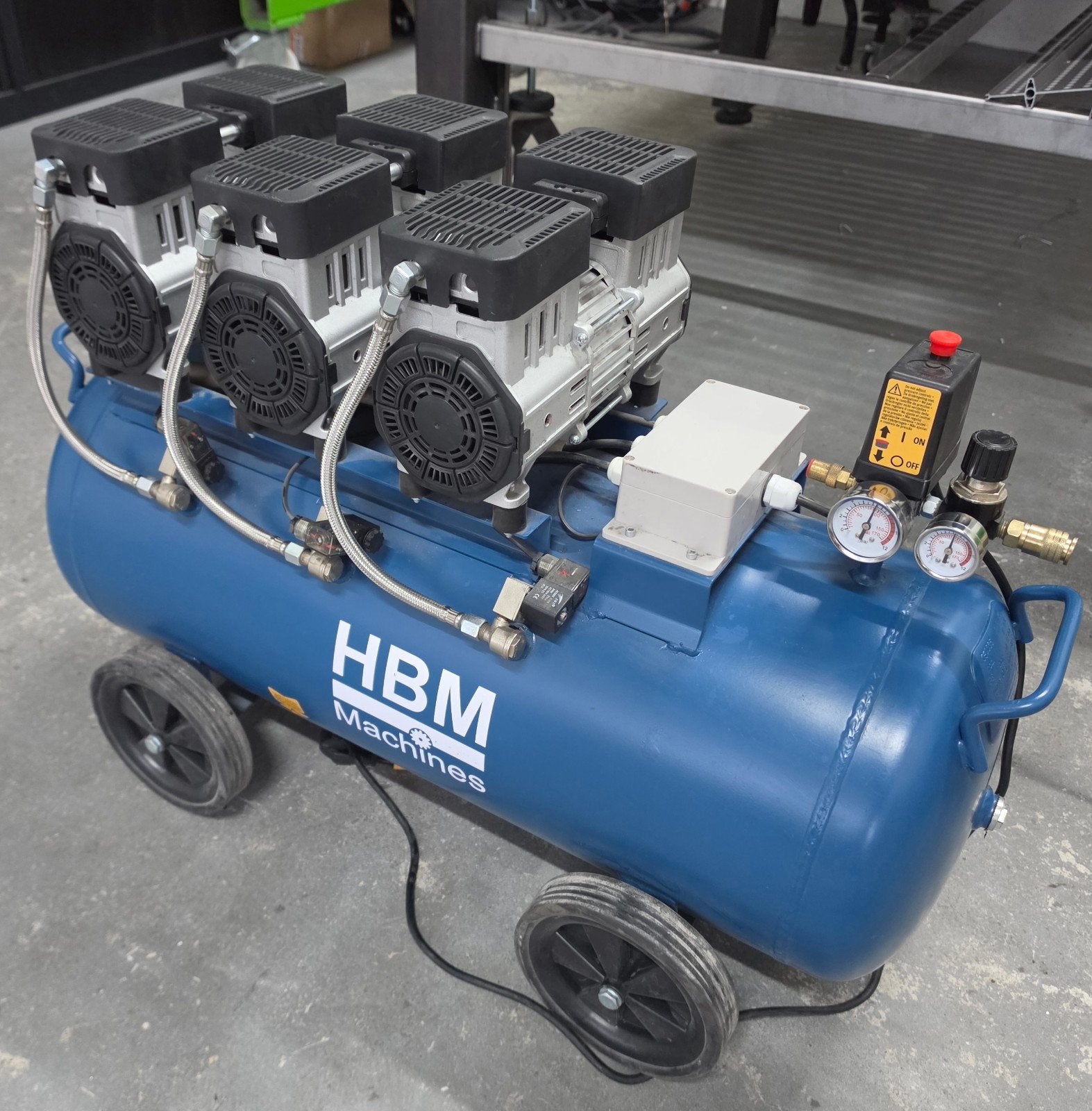 HBM Compressor low noise 90 liter 3 PK, lees omschrijving, Minder dan 25 liter, Ophalen, Gebruikt