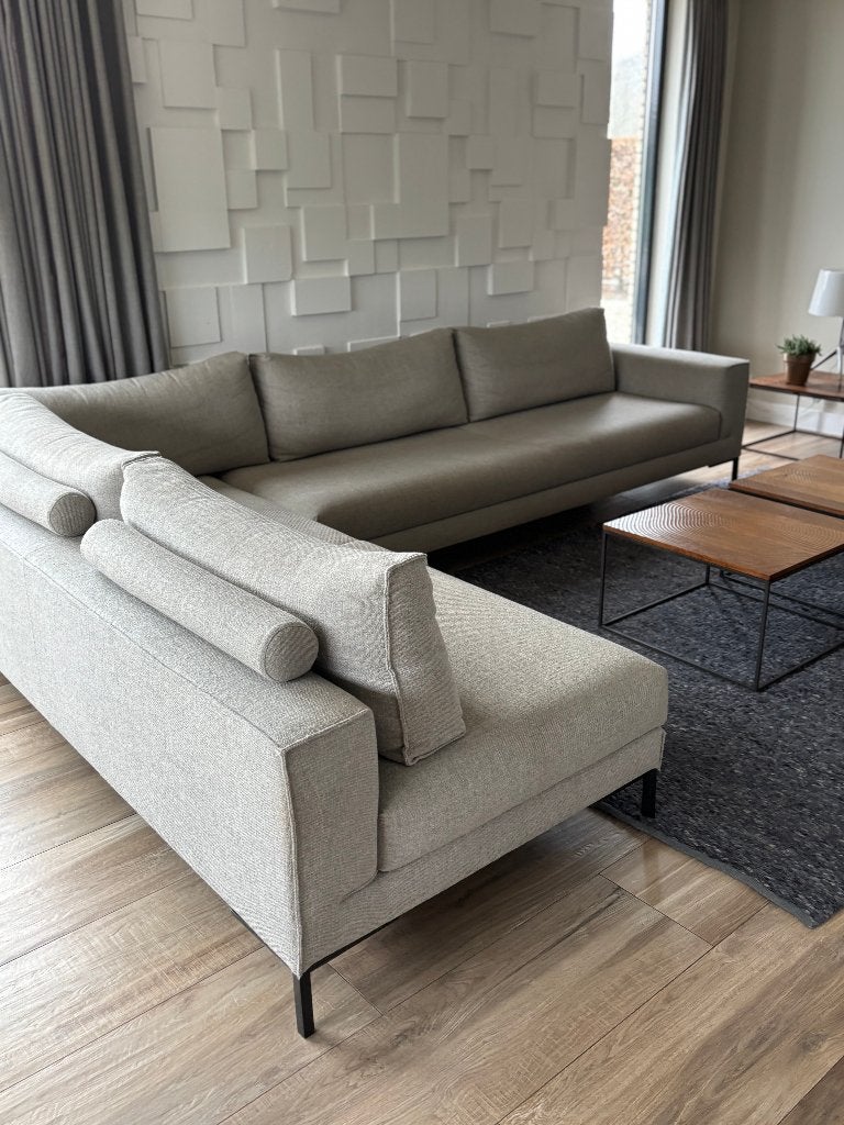 Design on Stock Aikon Lounge Hoekbank bank, Huis en Inrichting, Ophalen, Zo goed als nieuw, Vierpersoons of meer, Stof