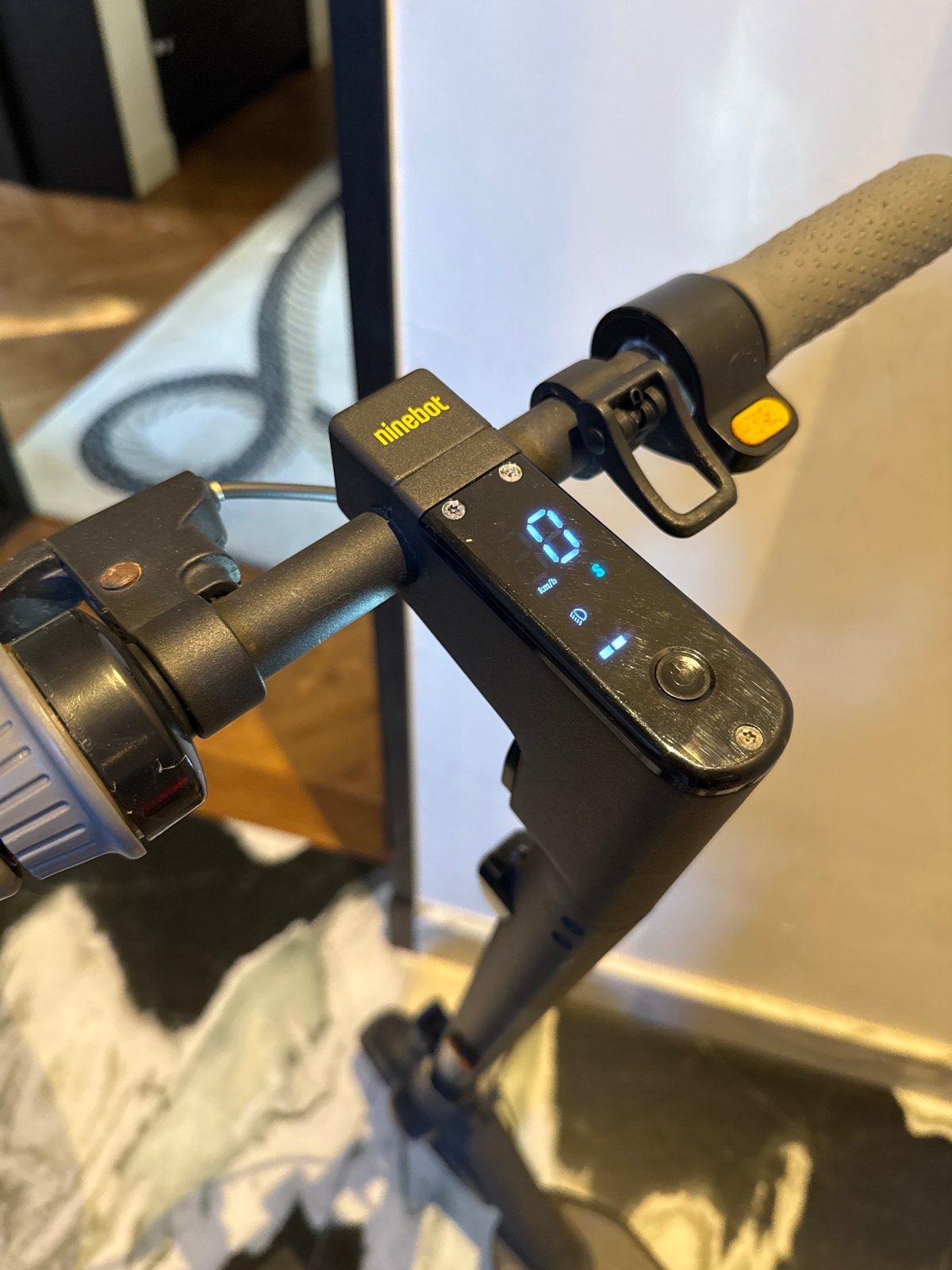 Ninebot Segway Elektrische Step - Zo goed als nieuw, Fietsen en Brommers, Ophalen, Gebruikt, Elektrische step (E-scooter)