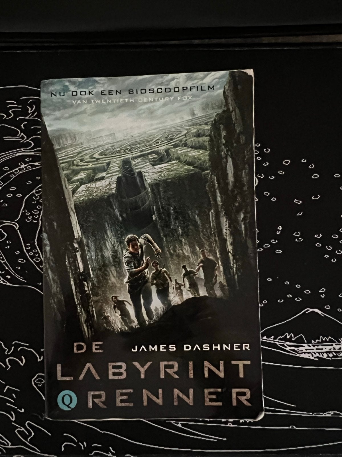 De Labyrintrenner - James Dashner (Boek), Ophalen of Verzenden, Gelezen
