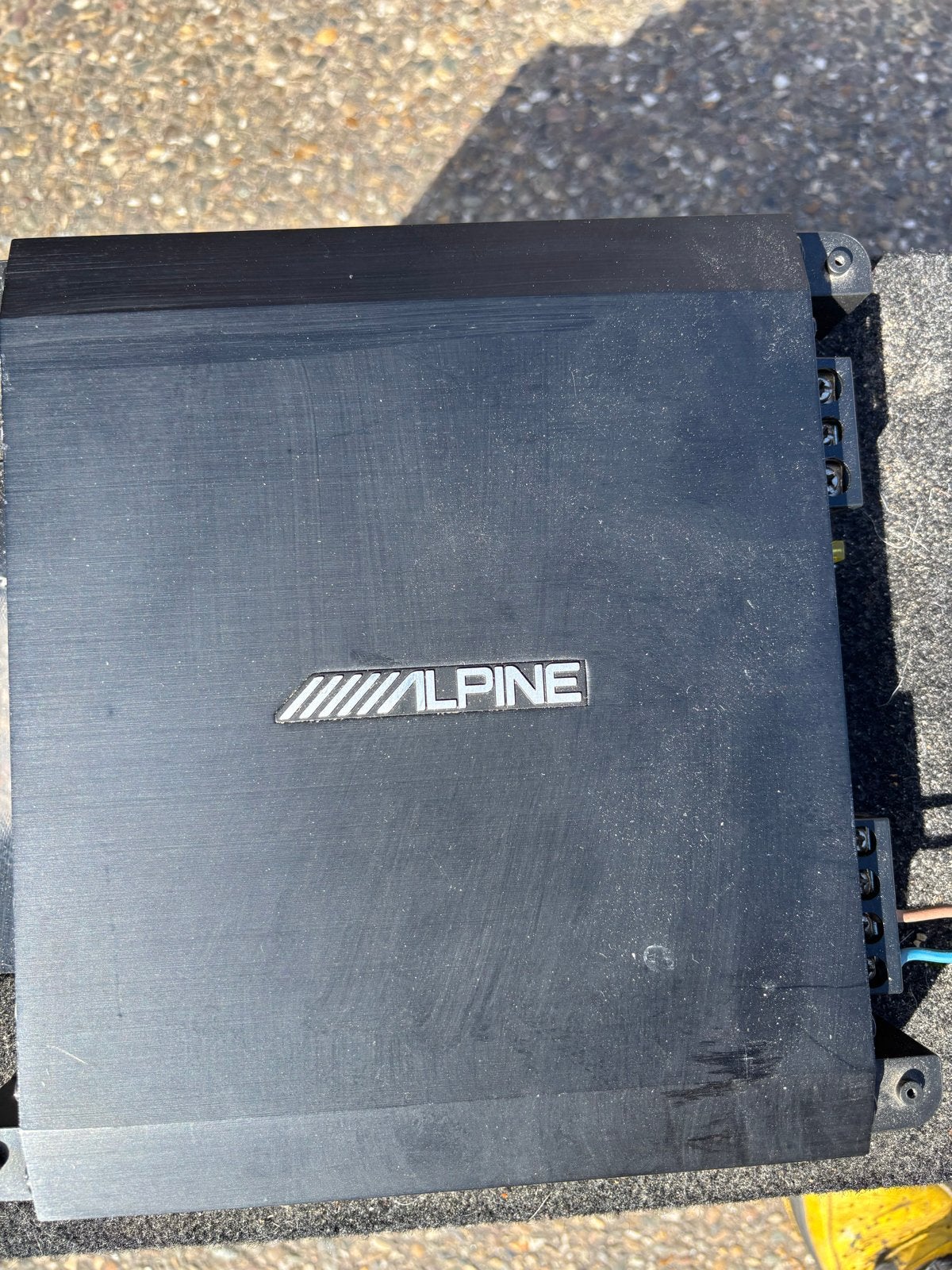 Alpine Subwoofer SBE-1044BR met Versterker, Ophalen of Verzenden