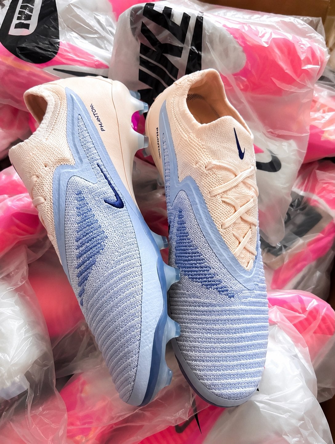 Nike phantom 6 low elite, Sport en Fitness, Voetbal, Maat XS of kleiner, Ophalen of Verzenden, Nieuw, Schoenen