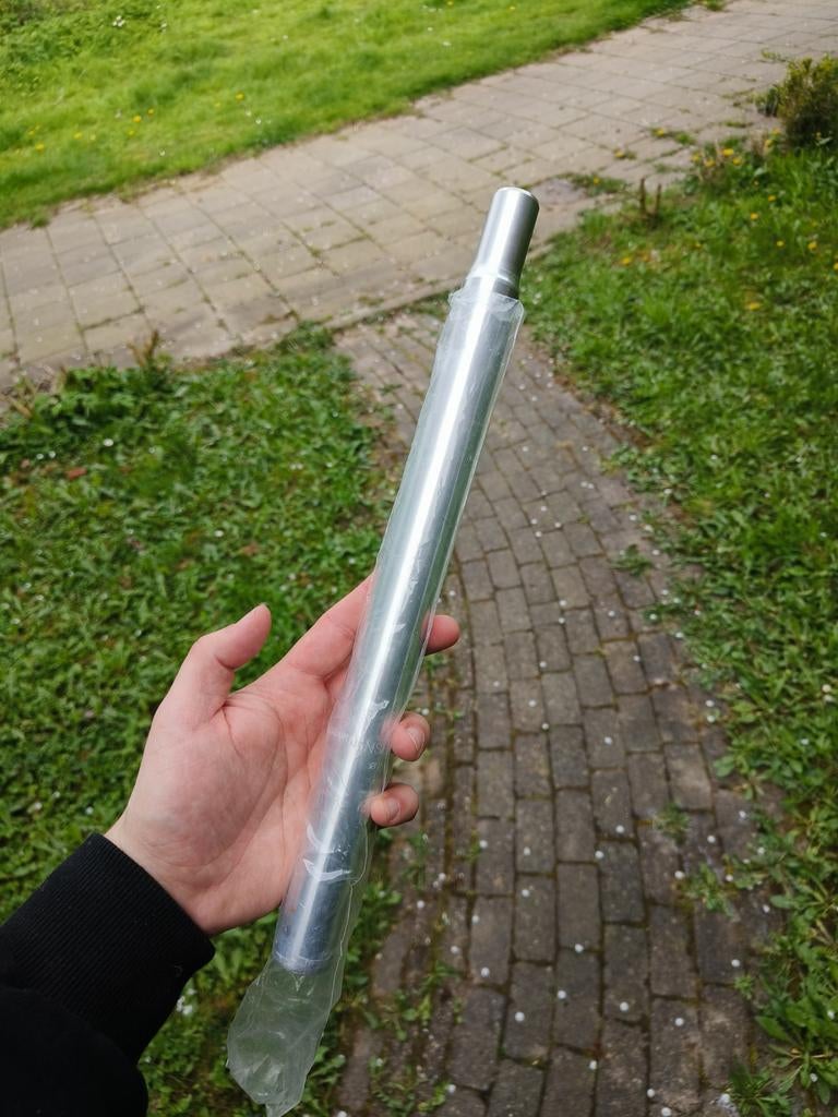 Nieuwe Zadelpen - Diameter 26.8, Fietsen en Brommers, Fietsonderdelen, Ophalen of Verzenden, Nieuw, Toerfiets, Zadel