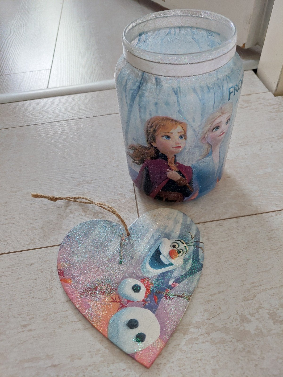Disney Frozen 2 Anna Elsa Olaf Hand Made decoratie, Verzenden, Nieuw, Wanddecoratie, Disney