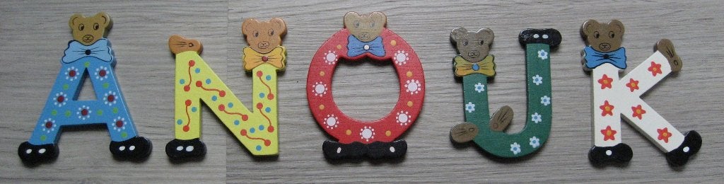 Houten letters ANOUK met beertjes, Kinderen en Baby's, Kinderkamer | Inrichting en Decoratie, Ophalen of Verzenden, Zo goed als nieuw