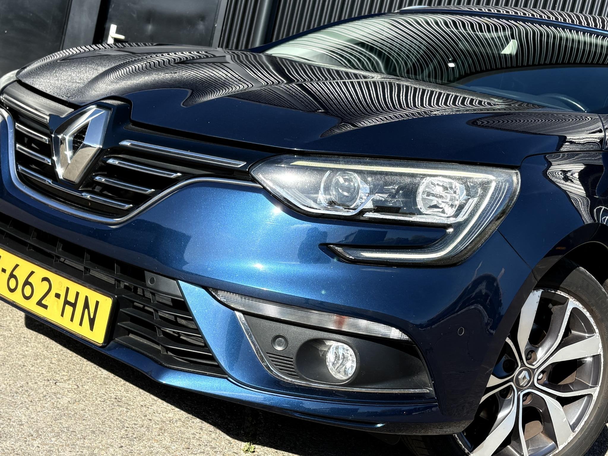 Renault Mégane Van 1.5 dCi BOSE | MARGE | AUTOMAAT | LED |, Euro 5, Stof, Gebruikt, 4 cilinders