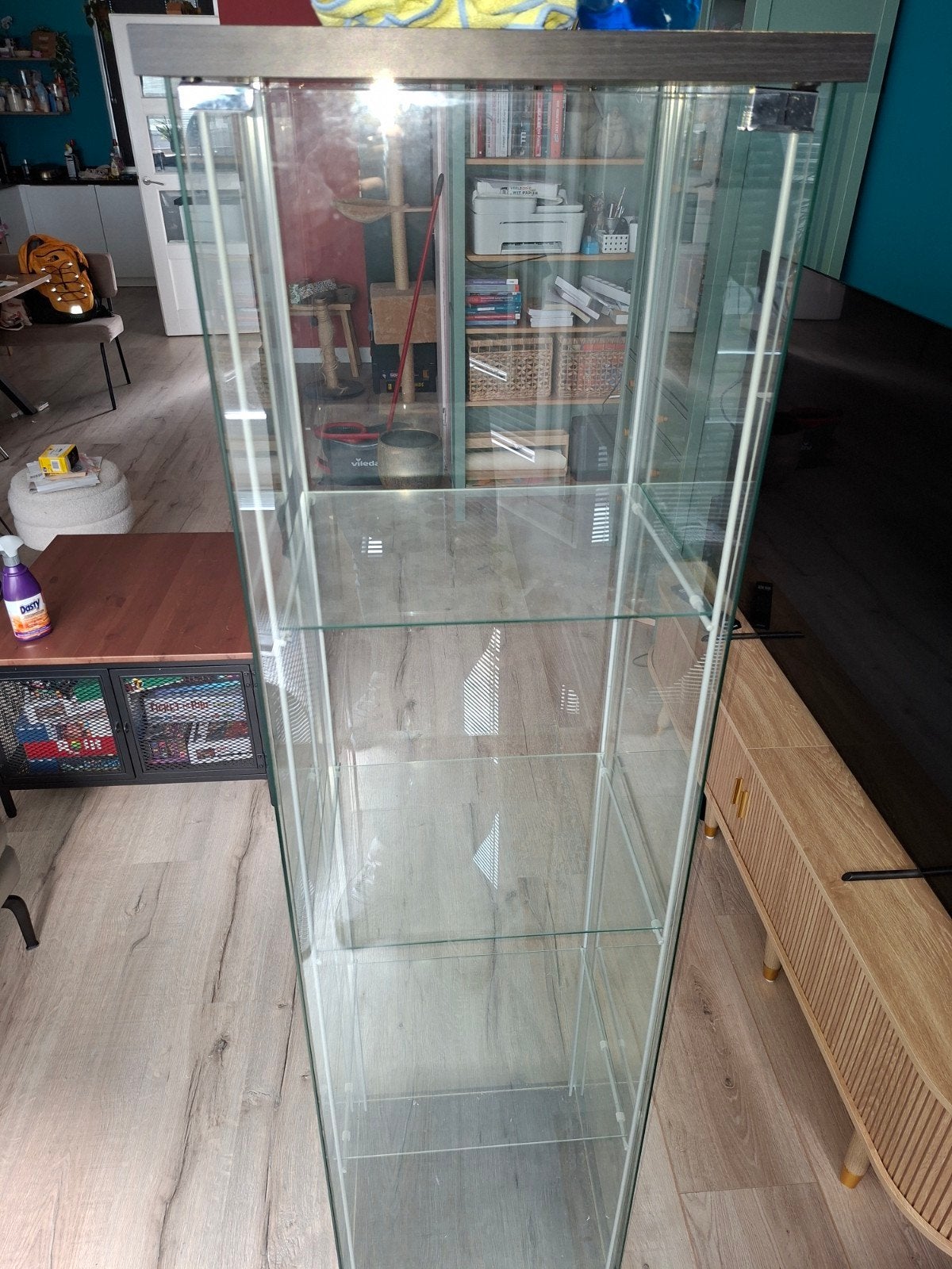 Ikea vitrine, Ophalen, 50 tot 100 cm, Zo goed als nieuw, Minder dan 100 cm