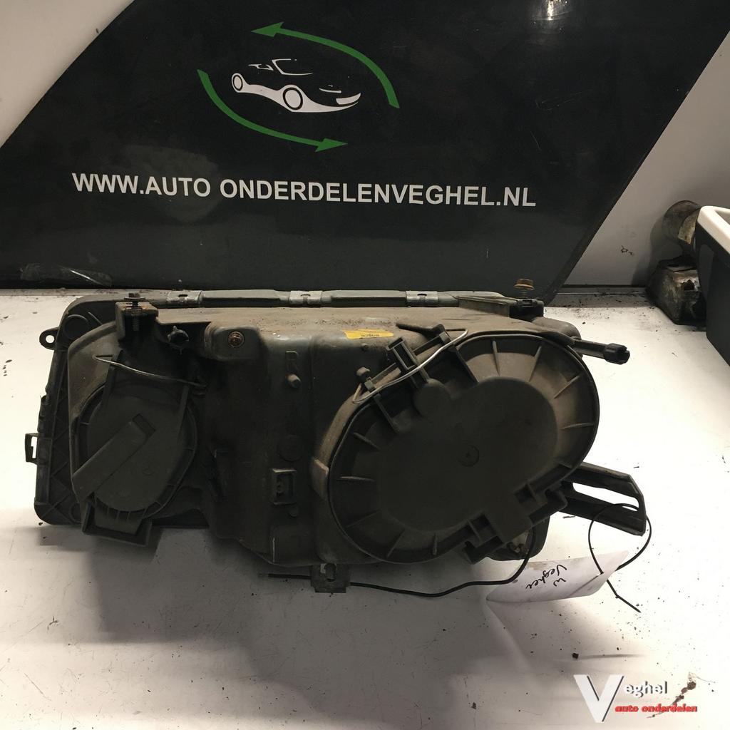 Mercedes W126 1982  Koplamp Bosch Rechtsvoor, Auto-onderdelen, Verlichting, Gebruikt, -, -, Ophalen of Verzenden