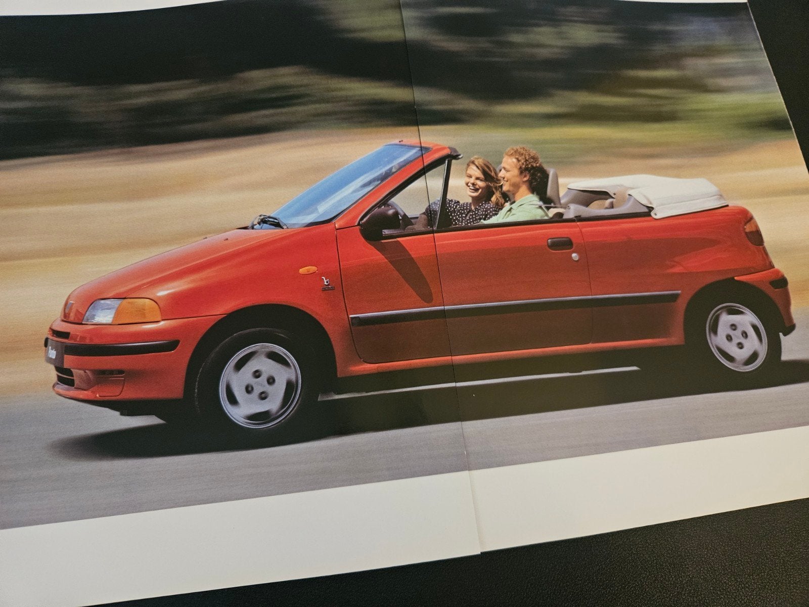 2 Brochures Fiat Punto Cabrio 1994, Ophalen of Verzenden, Zo goed als nieuw, Overige merken