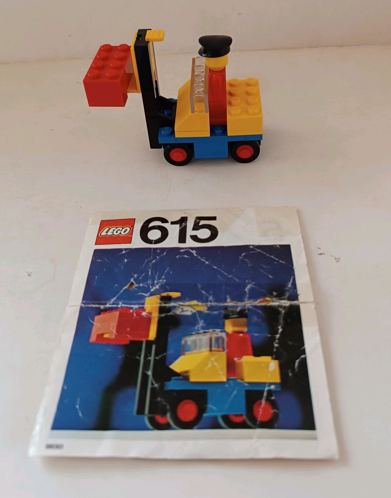Vintage Lego set 615 'heftruck' uit 1975 met instructies, Gebruikt, Overige thema's, Lego, Inclusief instructies