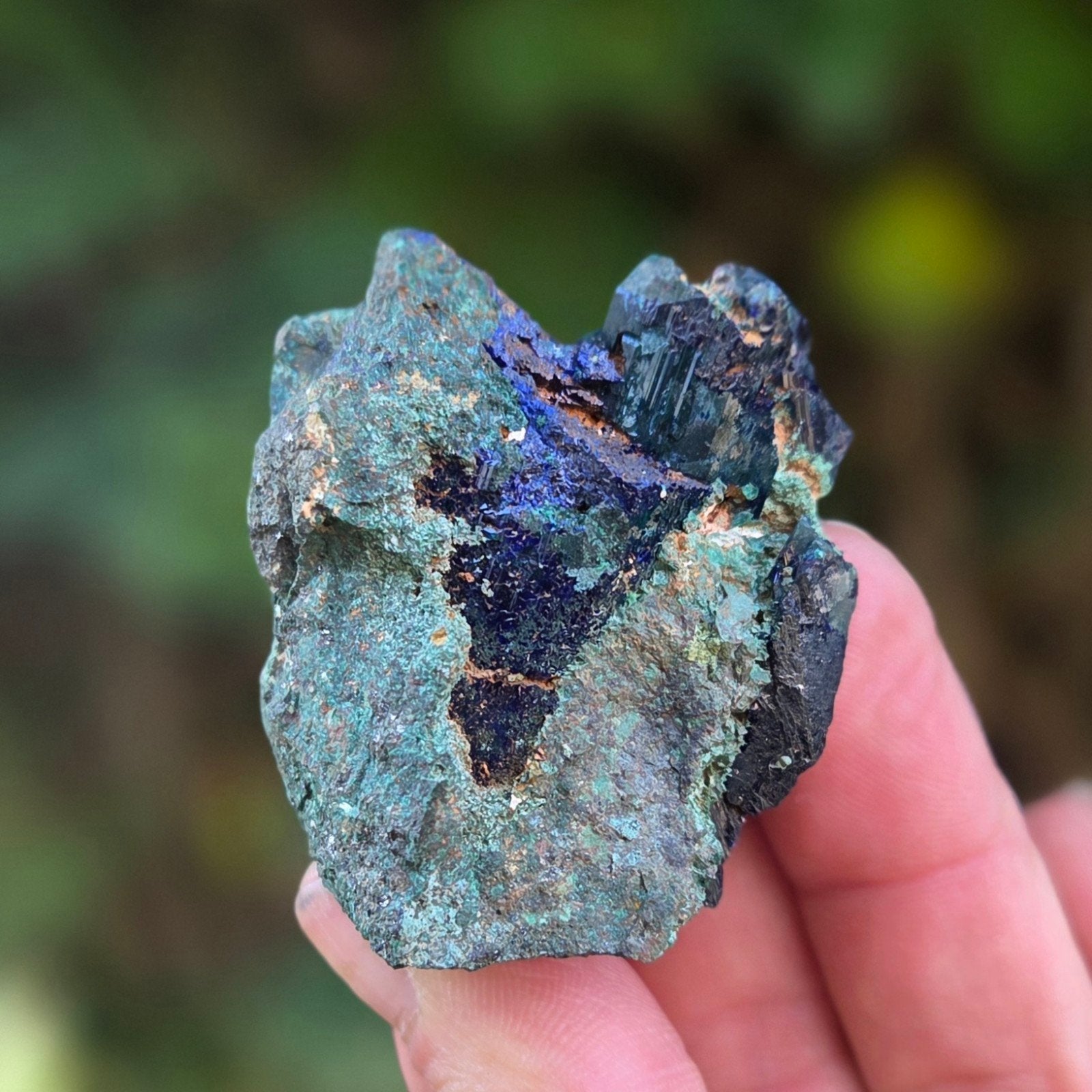 azuriet massieve kristalformatie met malachiet, Ophalen of Verzenden