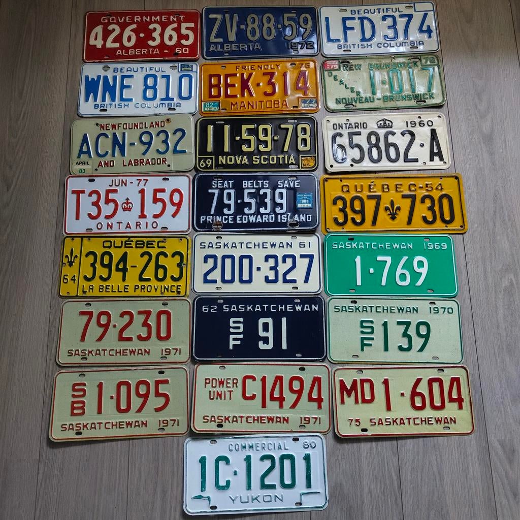 22 kentekenplaten uit Canada 1960-1980, Verzamelen, Ophalen of Verzenden, Gebruikt, Auto's