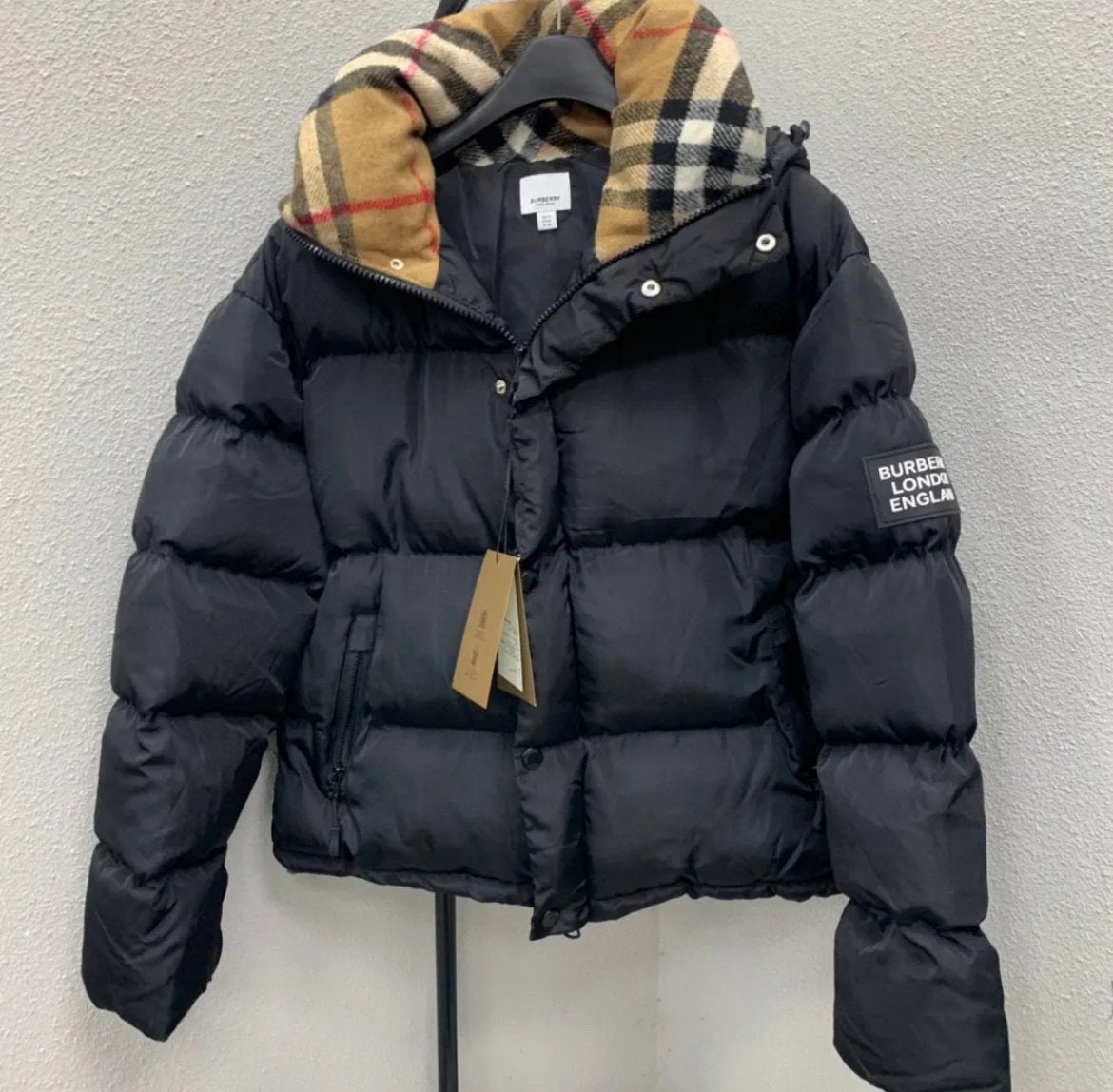 Burberry Puffer Jas - Zwart met Iconisch Ruitpatroon, Kleding | Heren, Ophalen of Verzenden, Nieuw, Overige maten, Zwart