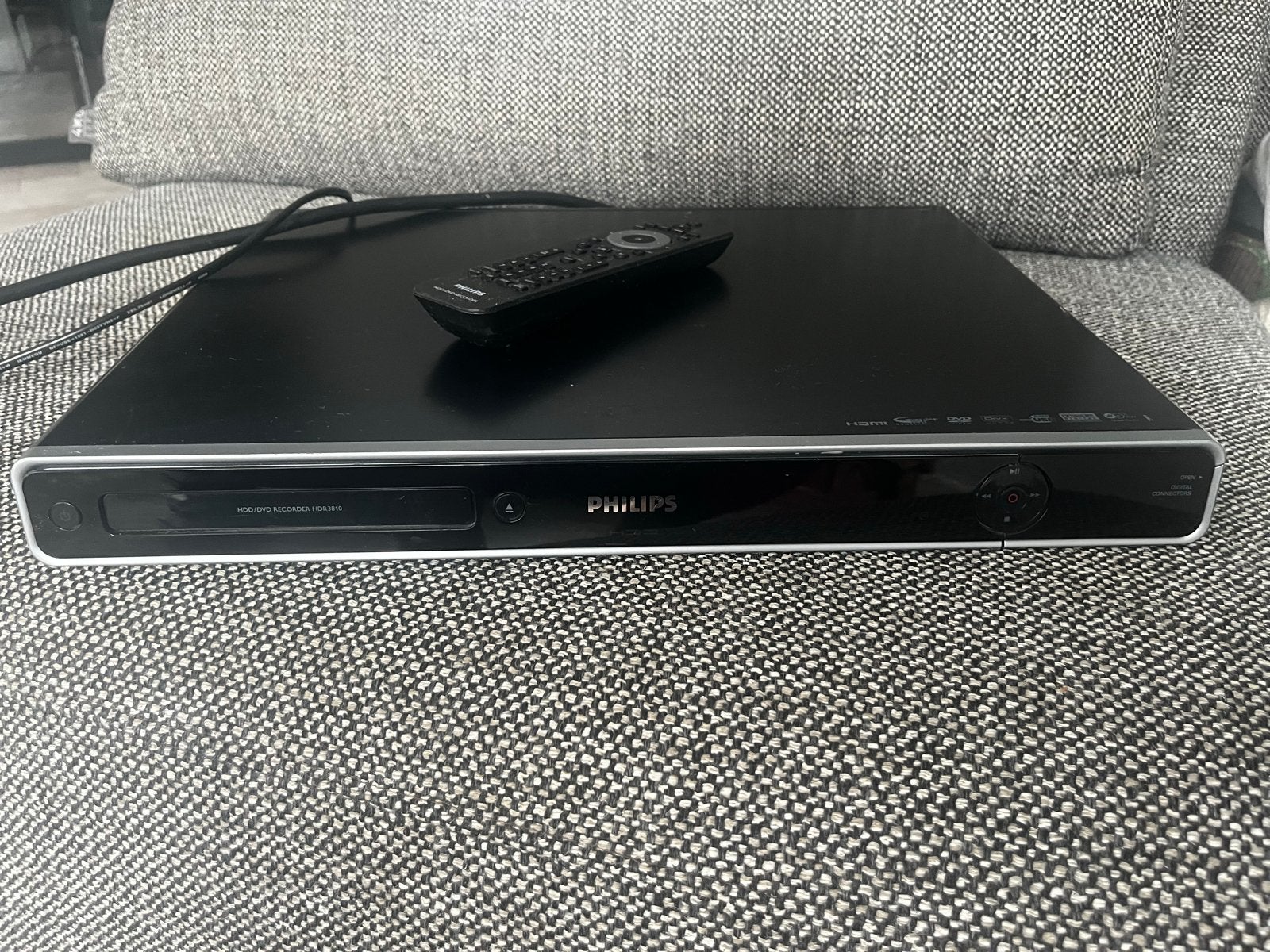 Gratis! DVD recorder met kinderfilms (Pippi Langkous), Ophalen, Gebruikt, Dvd-recorder, Philips