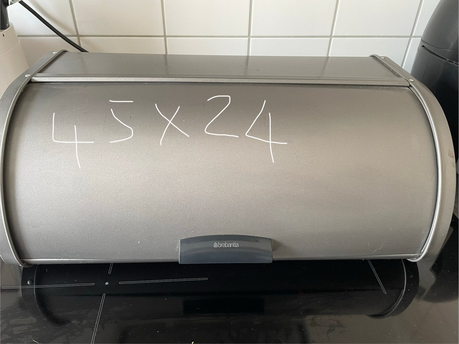 Brabantia broodtrommel, Ophalen of Verzenden, Zo goed als nieuw, Rvs