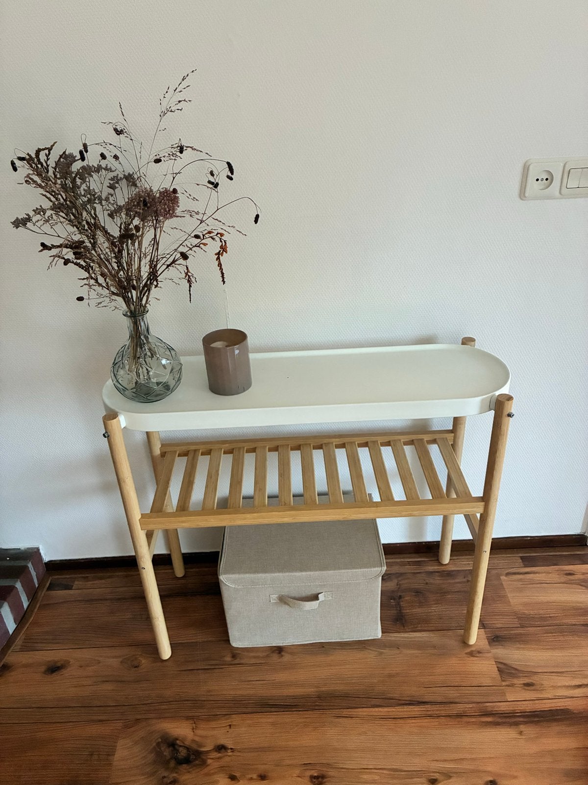 Leuke bijzettafel, Huis en Inrichting, Tafels | Bijzettafels, Ophalen, Scandinavisch, Zo goed als nieuw, 75 cm of meer