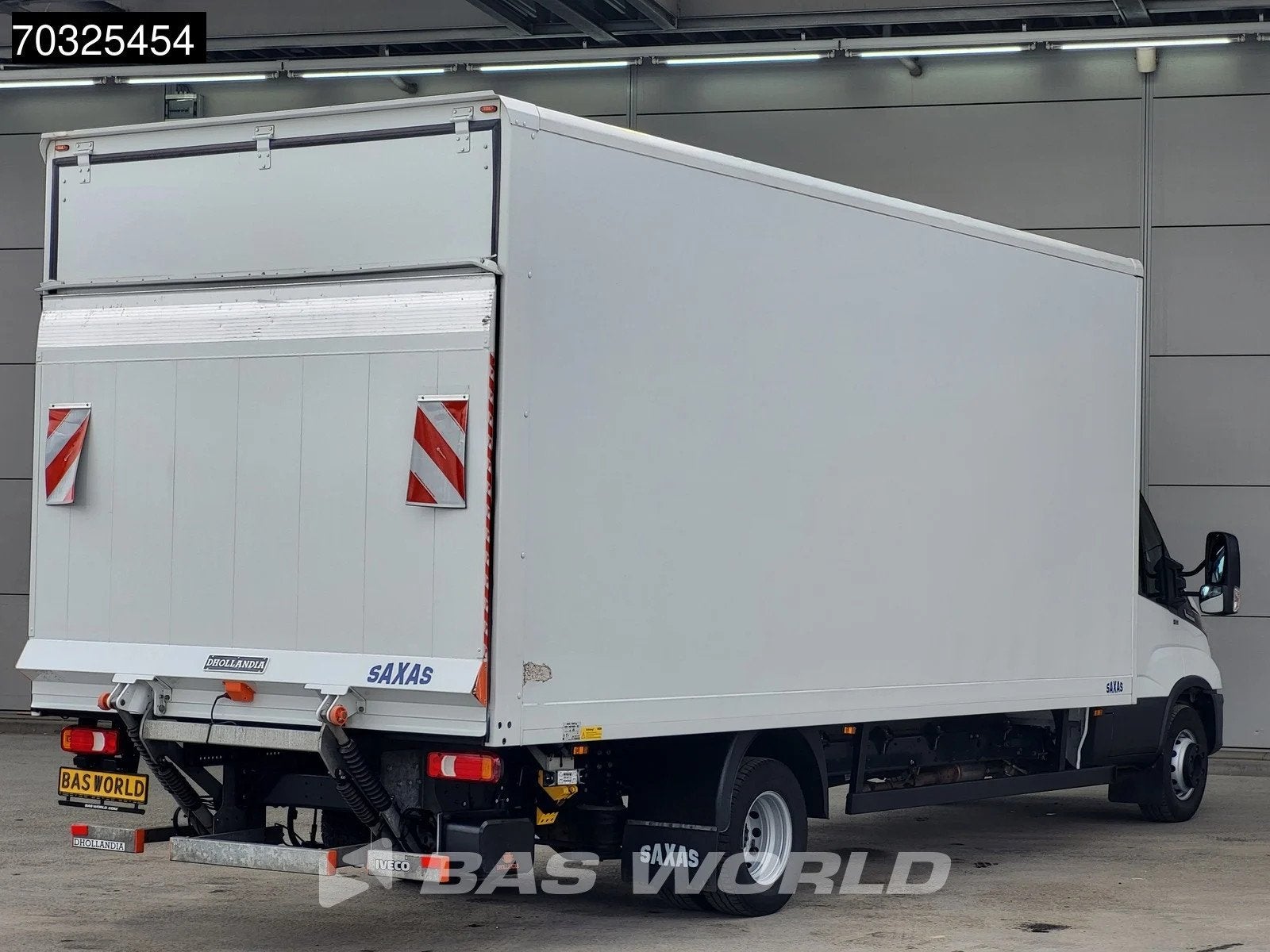 Iveco Daily 72C18 3.0L Automaat 1000KG Laadklep Luchtvering, Automaat, Stof, Gebruikt, Euro 6