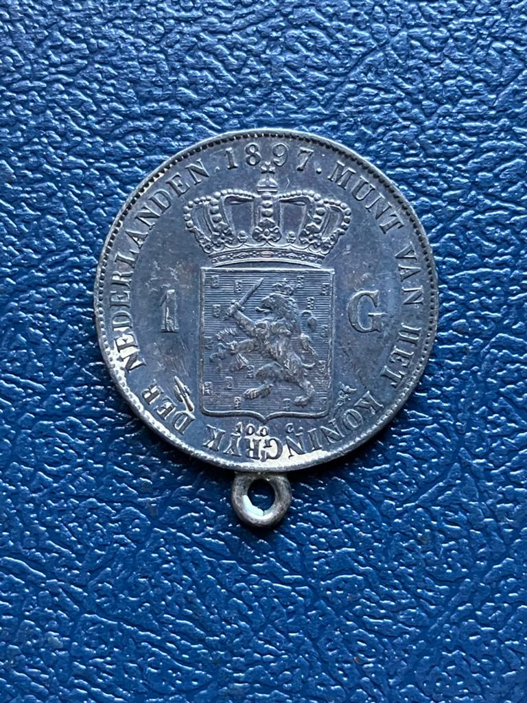 Zilveren gulden Koningin Wilhelmina 1897 als hanger!, 1 gulden, Verzenden, Zilver, Koningin Wilhelmina