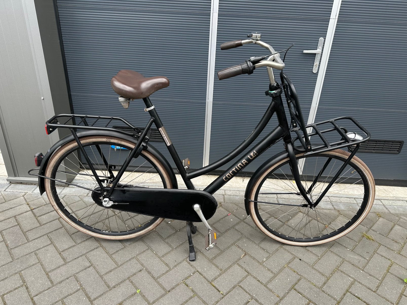 Cortina U4 transportfiets 28 inch 61 cm 3V matzwart, Fietsen en Brommers, Fietsen | Dames | Omafietsen, Ophalen, Terugtraprem