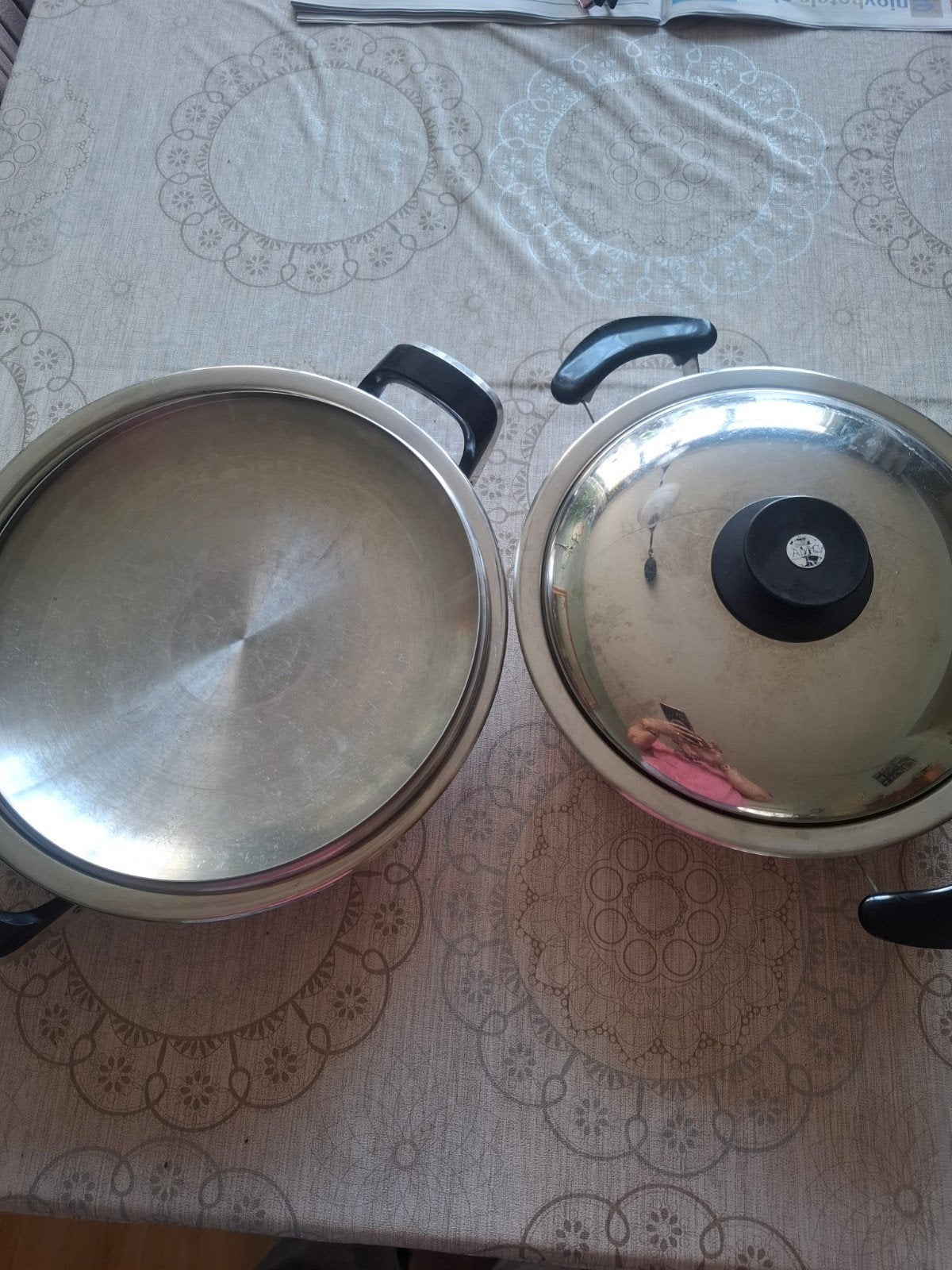 2 AMC RVS Braadpannen met deksel - 28 en 32 cm, Ophalen, Gebruikt, Braadpan, Met deksel