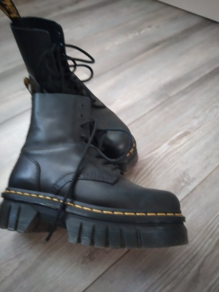 Kledingpakket FIFTHHOUSE Dr. Martens etc, Ophalen, Nieuw, Maat 38/40 (M)