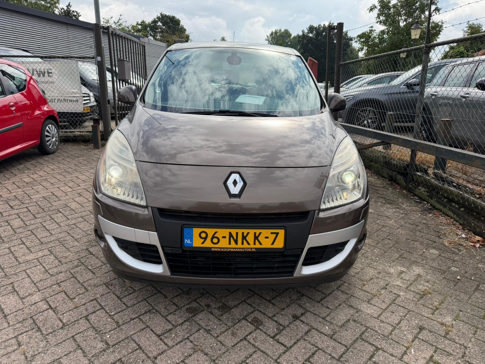 Renault Scénic 1.4 TCE 96KW 2010 Bruin, Voorwielaandrijving, 4 cilinders, Bruin, Handgeschakeld
