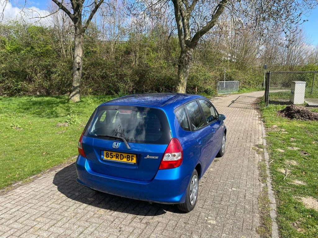 Honda Jazz 1.2 I S 2005 Blauw, Auto's, Voorwielaandrijving, 40 €/maand, Euro 6, 4 cilinders