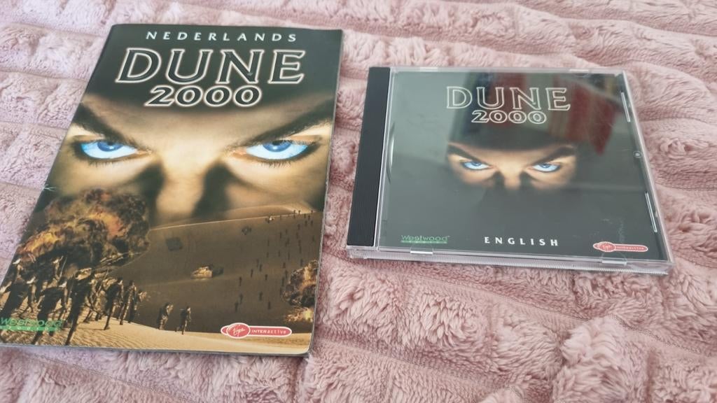 Retro game Dune 2000 PC game met handleiding, Verzenden, 1 speler, Zo goed als nieuw, Vanaf 3 jaar