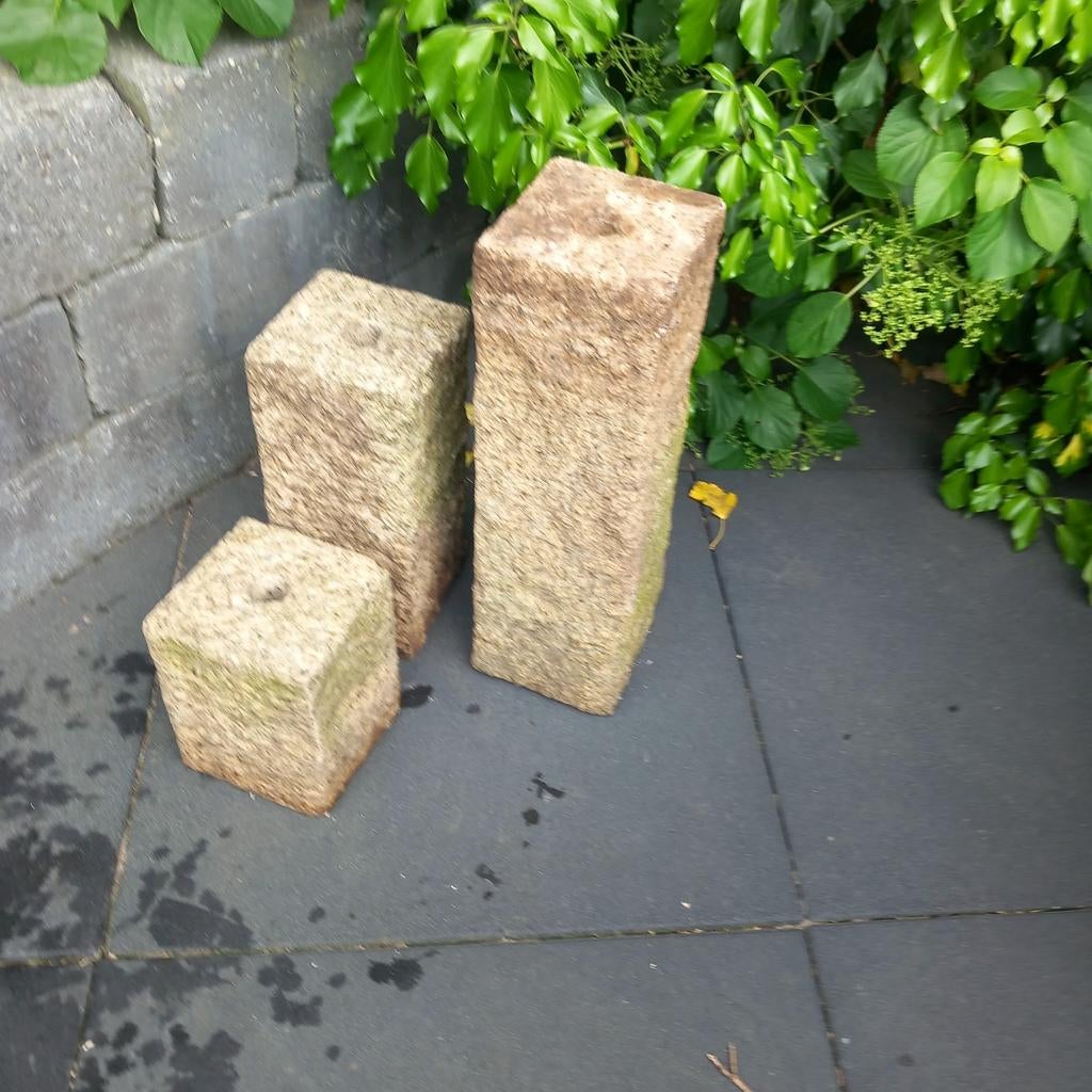 Te koop waterzuilen 3 stuks., Ophalen, Zo goed als nieuw, Beton, Overige typen