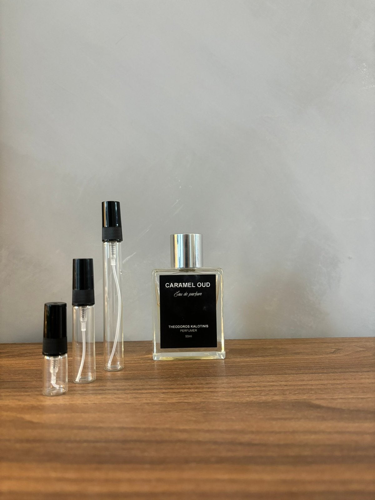 Theodoros Kalotinis Caramel oud Niche parfum sample tester, Ophalen of Verzenden, Nieuw